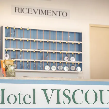 Hotel Viscount-3