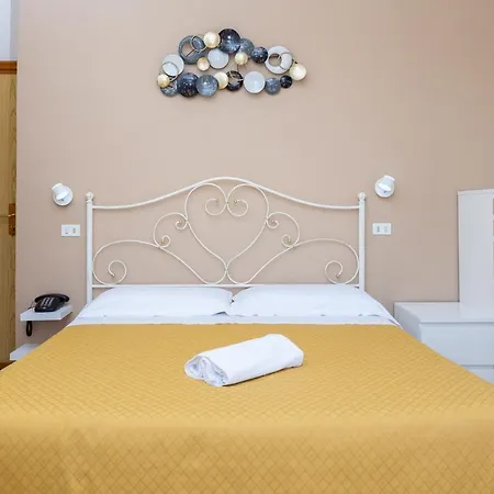 Hotel Villa Lina-2