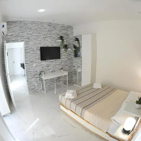 Paradise Luxury Apartment Salerno Center-2