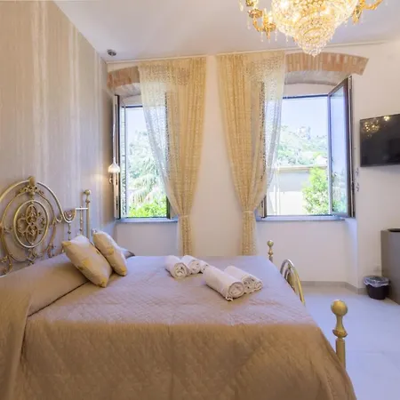 Villa Valverde Apartments E B&B-3