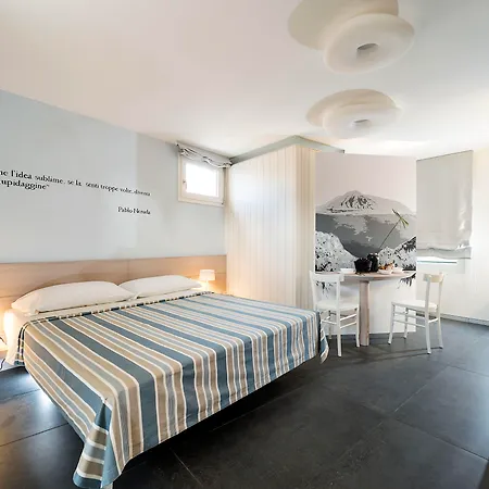 Duomo Suites & Spa-3