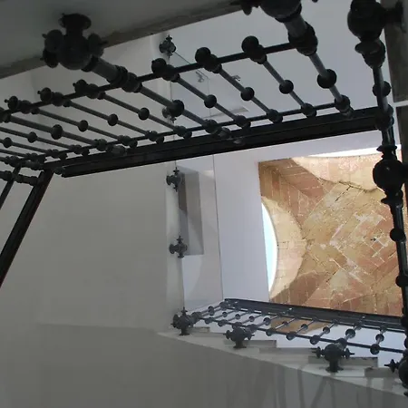 Palazzo Del Cavaliere-3