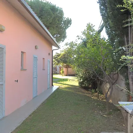 Appartamenti Villaggio Internazionale-2