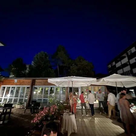Hotel Ai Pini-3