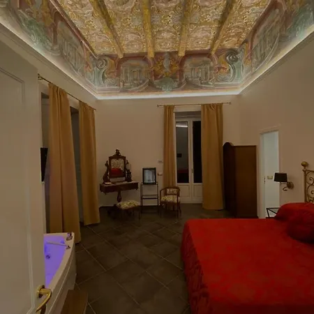 Palazzo Della Guardia-3