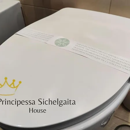 Principessa Sichelgaita House-2