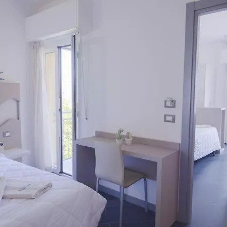 Hotel Liliana-2