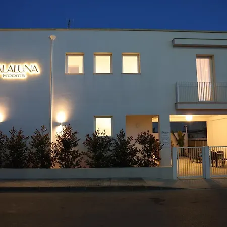 Calaluna Rooms-2