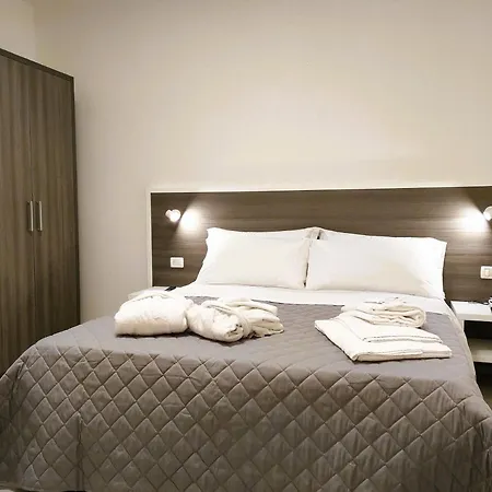 Hotel Gran San Bernardo - RICCIONE - FRONTE MARE CON RISTORANTE-3