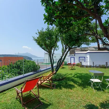 Poseidonia Rooms-3
