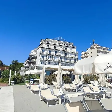 Hotel Negresco-3