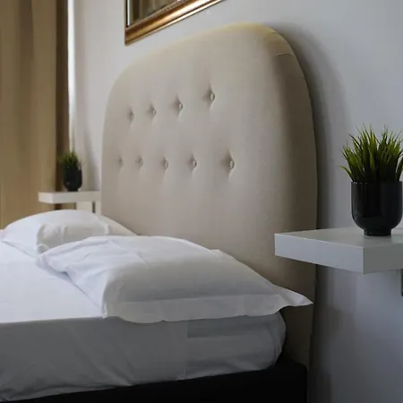 Airport Suite-3