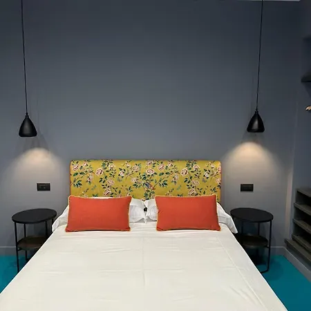 Sorrento Rooms Deluxe-3
