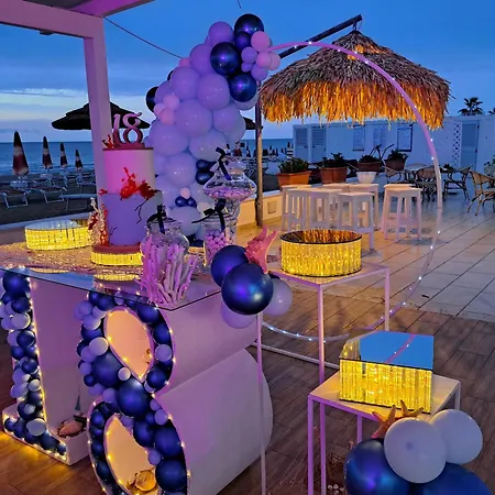 Albergo Diomedee Rooms On The Beach-3