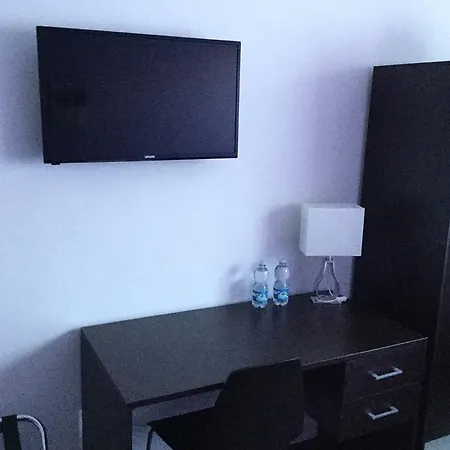 Domus Corso Umberto 18 B&B-2