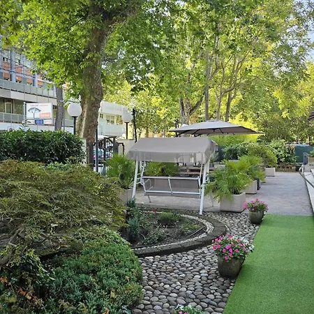 Hotel Rosa-2