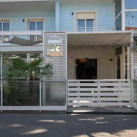 Hotel Smart Cervia B&B-2