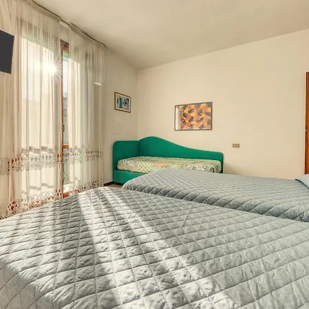 Hotel Residence Charles-2