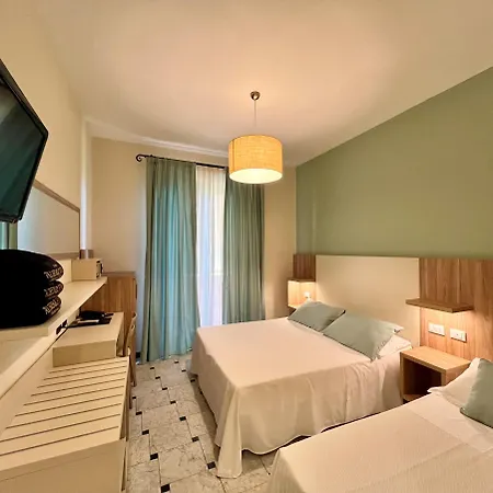 Albergo Degli Amici-2