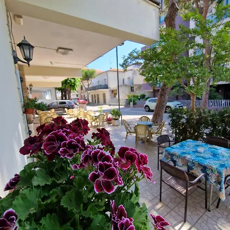 Hotel Rossella-2