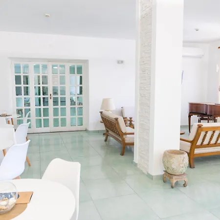 Hotel La Luna-3