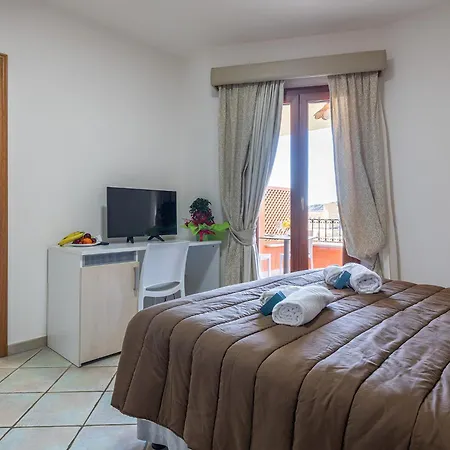 Simius Bay-3