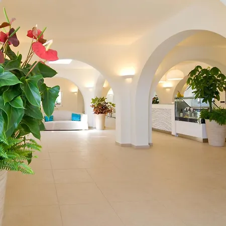 Hotel Cala Reale-2
