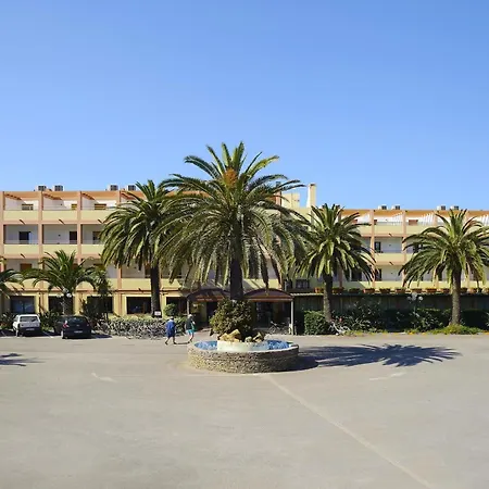 Hotel Oasis-3