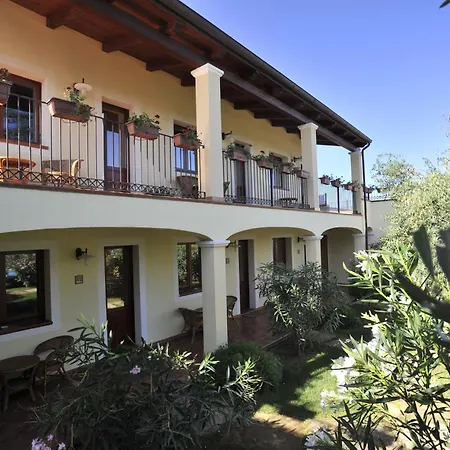 Country Hotel Vessus-2
