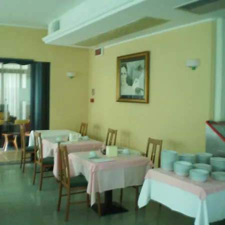 La Perla B&B Hotel-3
