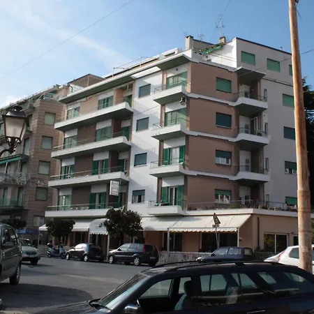 Albergo Anita Alassio-3