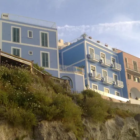 Hotel La Baia-2