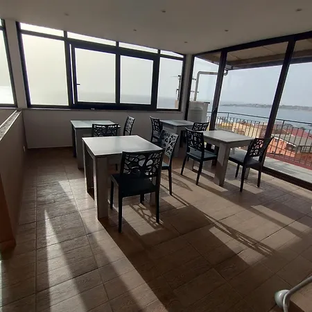 Nick & Santo'S Holiday Homes-3
