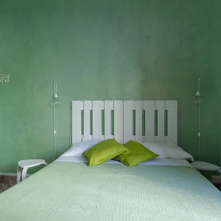 Al Borgo Marinaro Guest House-3