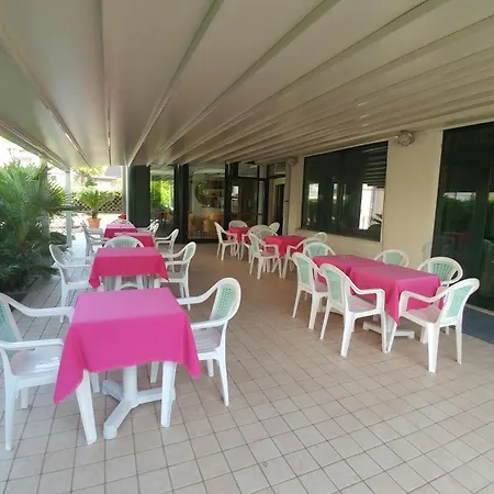 La Perla B&B Hotel-2