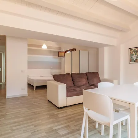Marina di Petrolo Apartments-3