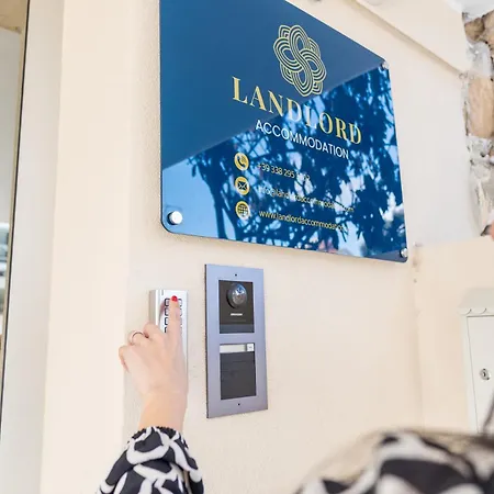 Landlord-2