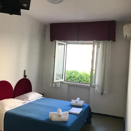 Hotel L&V-2