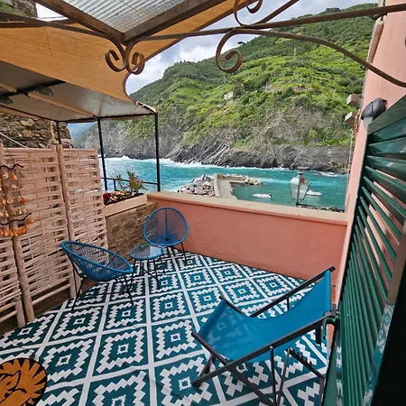 Belforte House With Terrace-3