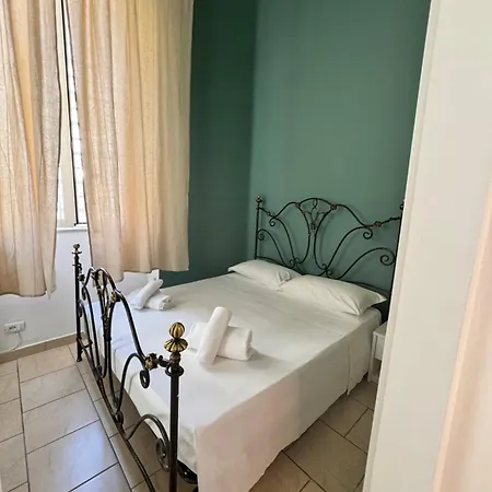 Garibaldi Rooms-3