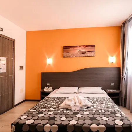 Hotel Rainbow Resort-3