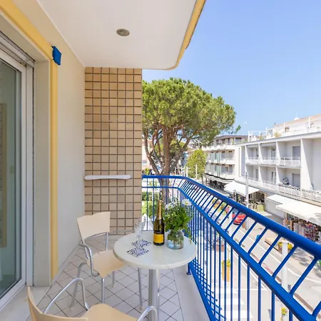 Hotel Caprice B&BRUNCH - in centro a Riccione-2