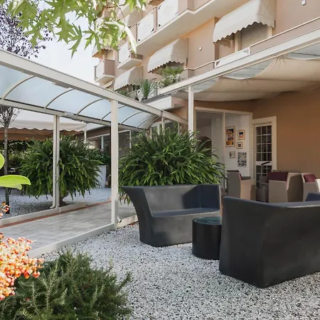 Hotel Azzurra-2
