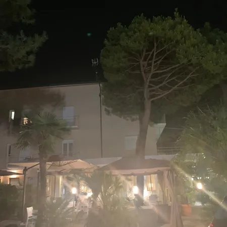 Hotel Elsa-3