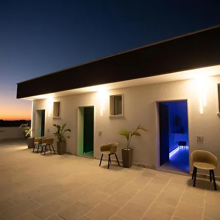 Suite La PerlaNera- TorreCanne-3