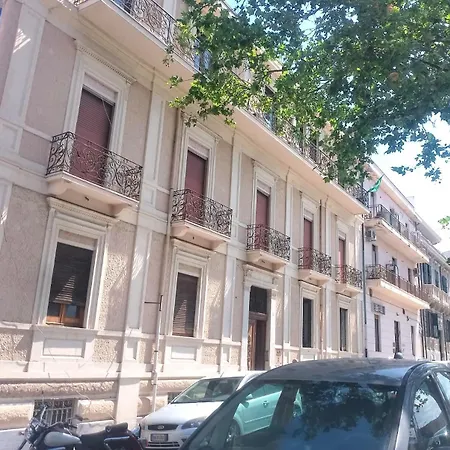 B&B Hèlios-2