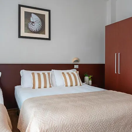 Hotel Carmen-3