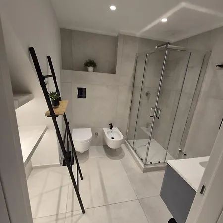 La Maison De Rosaline Rooms-3