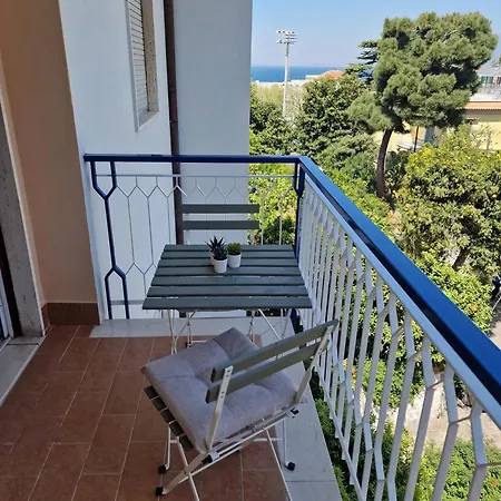 Bellevue Sorrento-2