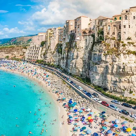 MareMò Accomodations - Rooms in Tropea-2